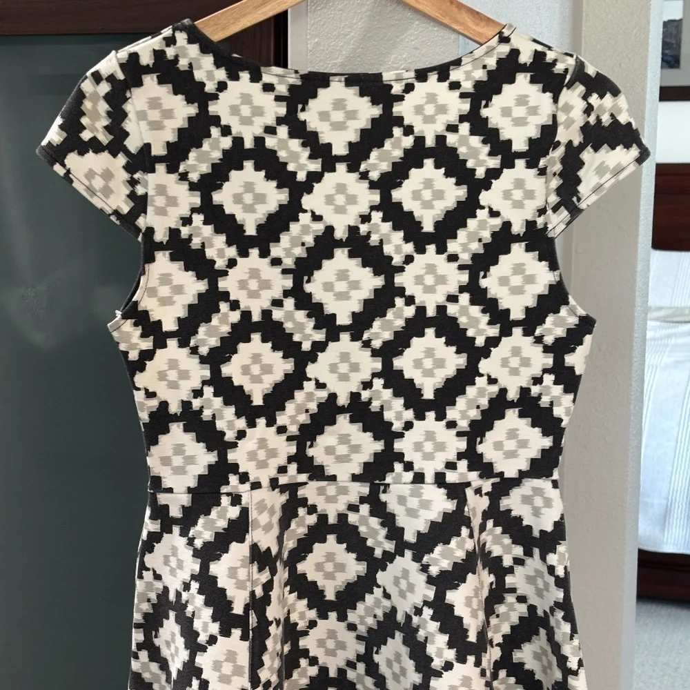MINKPINK Fit & Flare Skater Dress - Southwest Pattern Size M - Picture 7 of 12